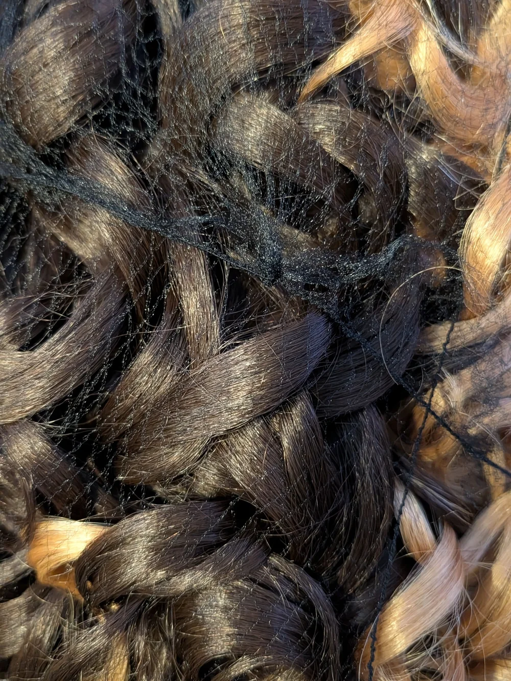 Outre Perfect Hairline Glueless 13x6 HD Lace Front Wig - SHARONA
